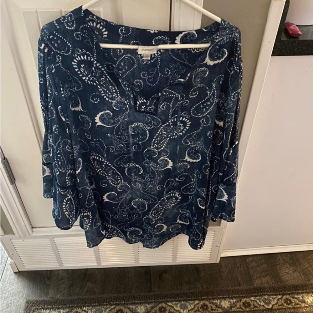 Women’s Plus Size 26/28 Avenue Blouse